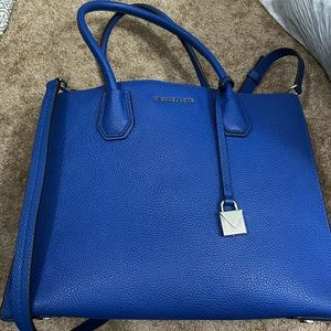 Michael kors tote
